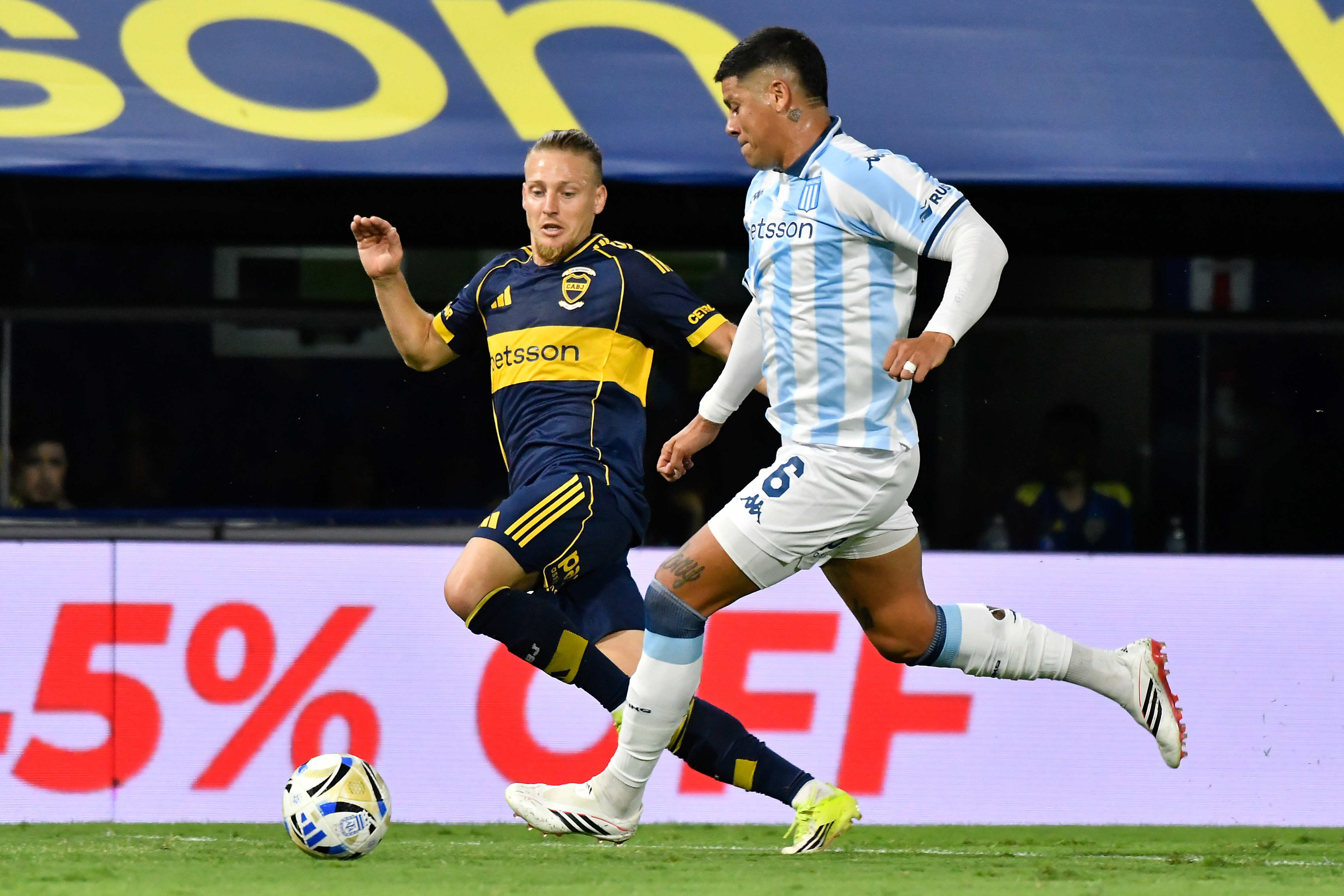 Buenos Aires, Argentina – February 20, 2026: Marcos Rojo (R) of racing club control a ball agai...
