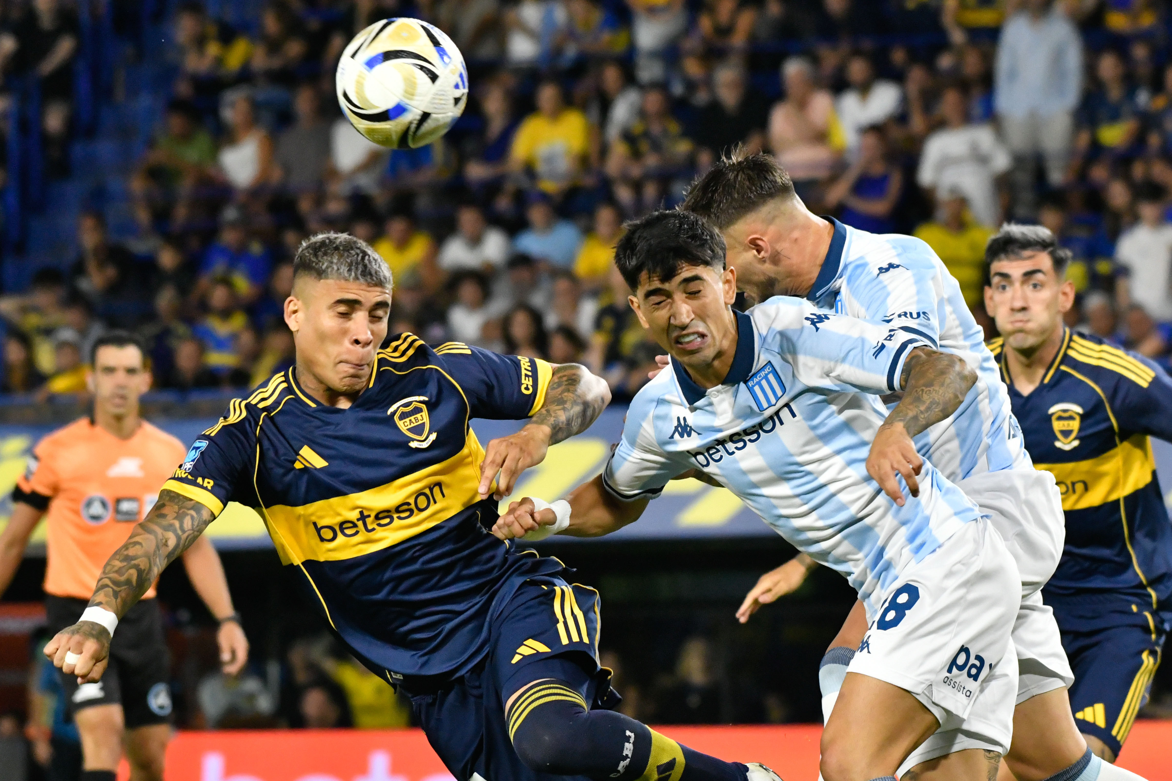 Buenos Aires, Argentina – February 20, 2026: Boca Juniors and Racing Club drew 0-0 at the Alber...