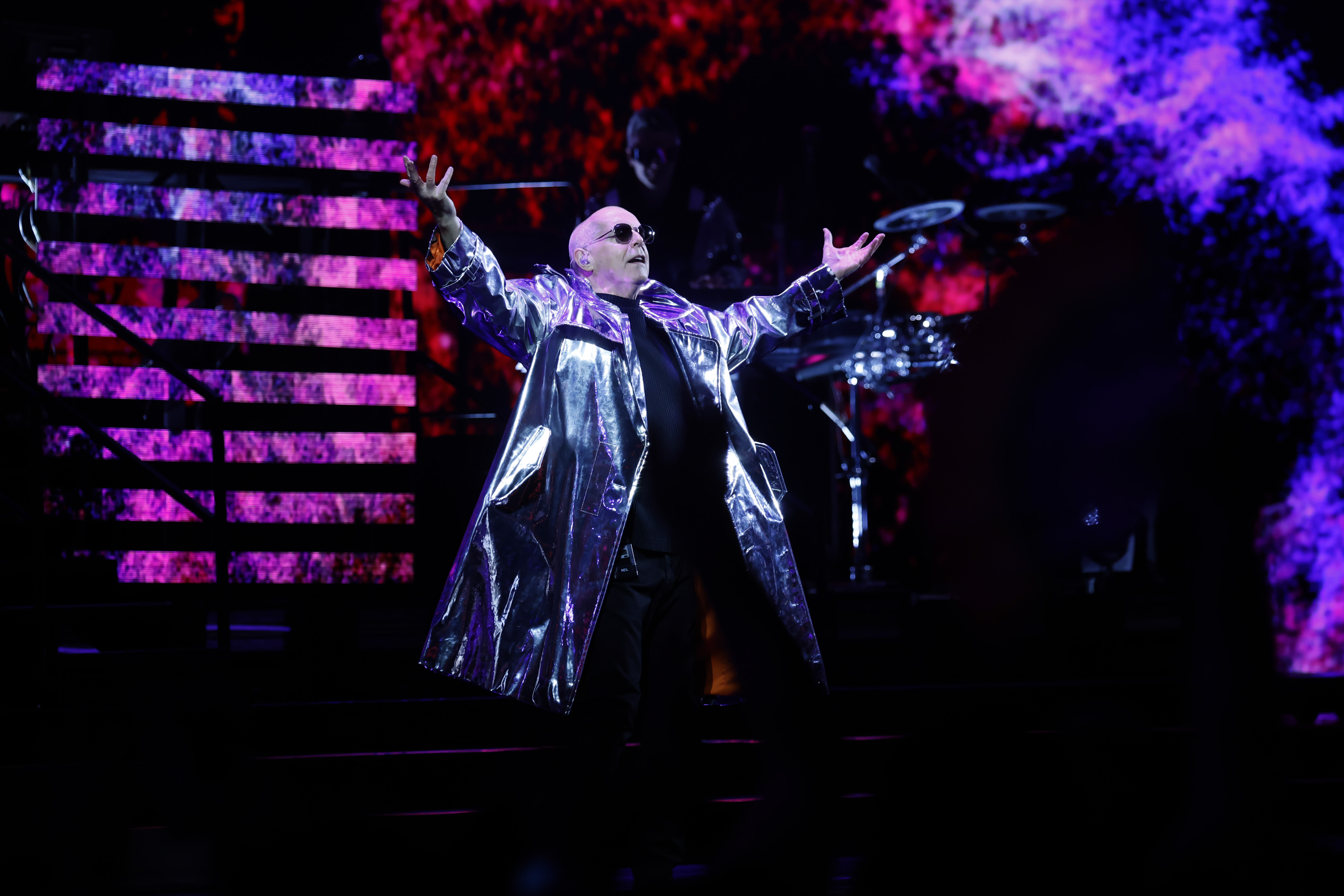 The legendary British synth-pop duo turned the festival into a dance floor with a top-tier visual and sonic performance Vina del Mar, Chile – February 23, 2026: The British group Pet Shop Boys performs during the se...