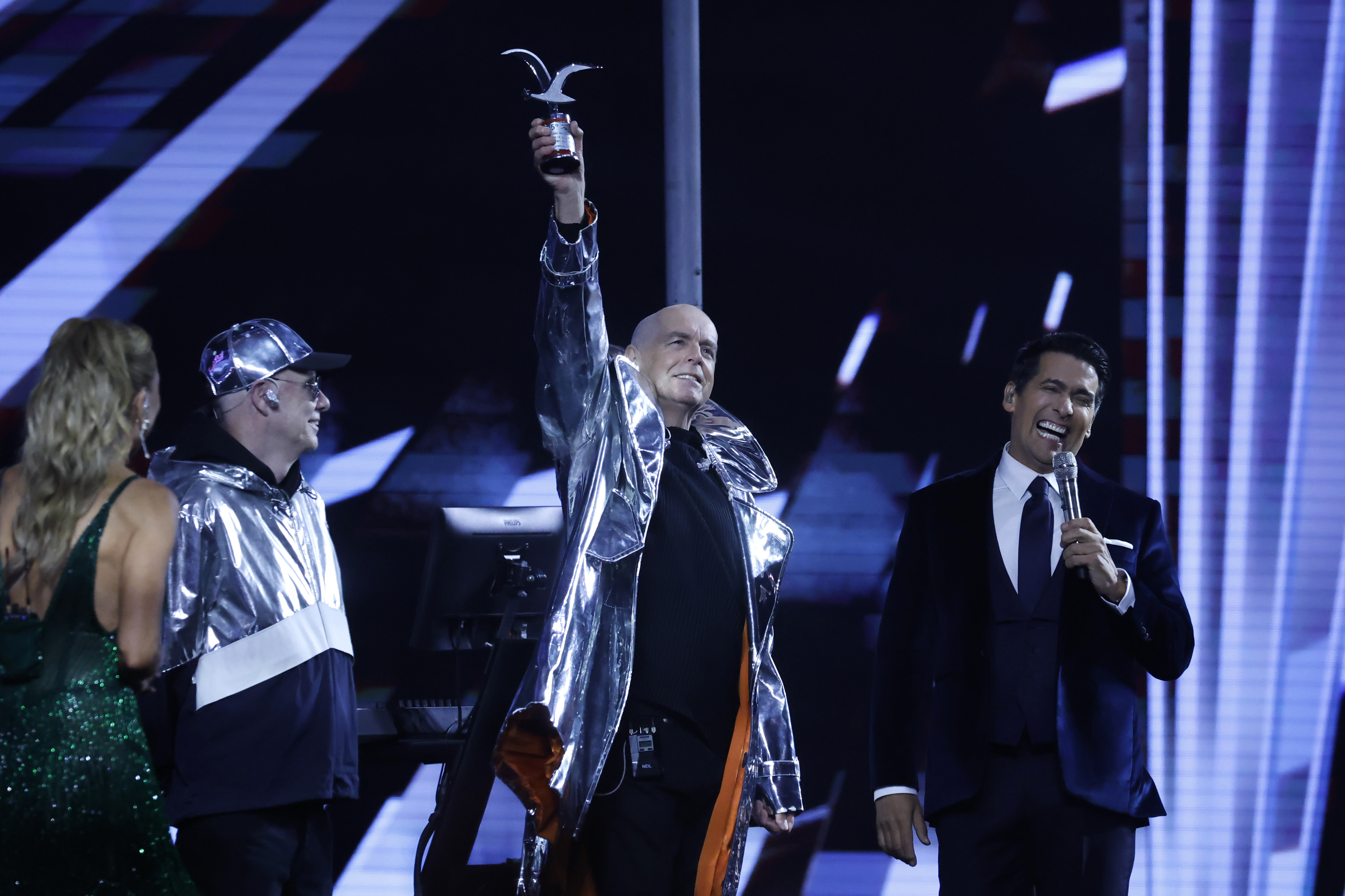 The legendary British synth-pop duo turned the festival into a dance floor with a top-tier visual and sonic performance Vina del Mar, Chile – February 23, 2026: The British group Pet Shop Boys performs during the se...