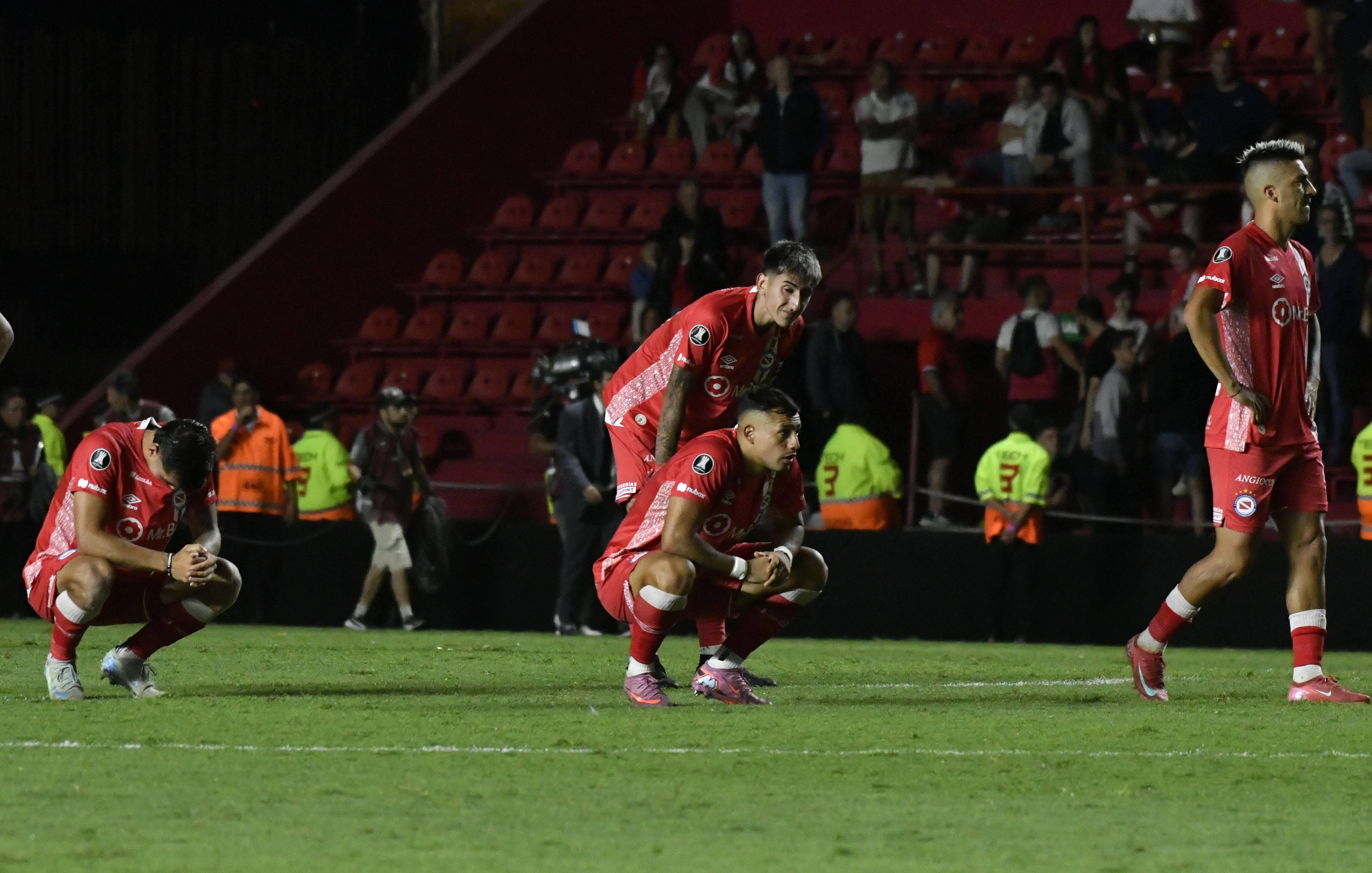The "Bicho" from La Paternal faces the "Idolo del Astillero" in a key group stage clash at Diego Maradona Stadium Buenos Aires, Argentina – February 25, 2026: The players of Argentinos Juniors react after the ...