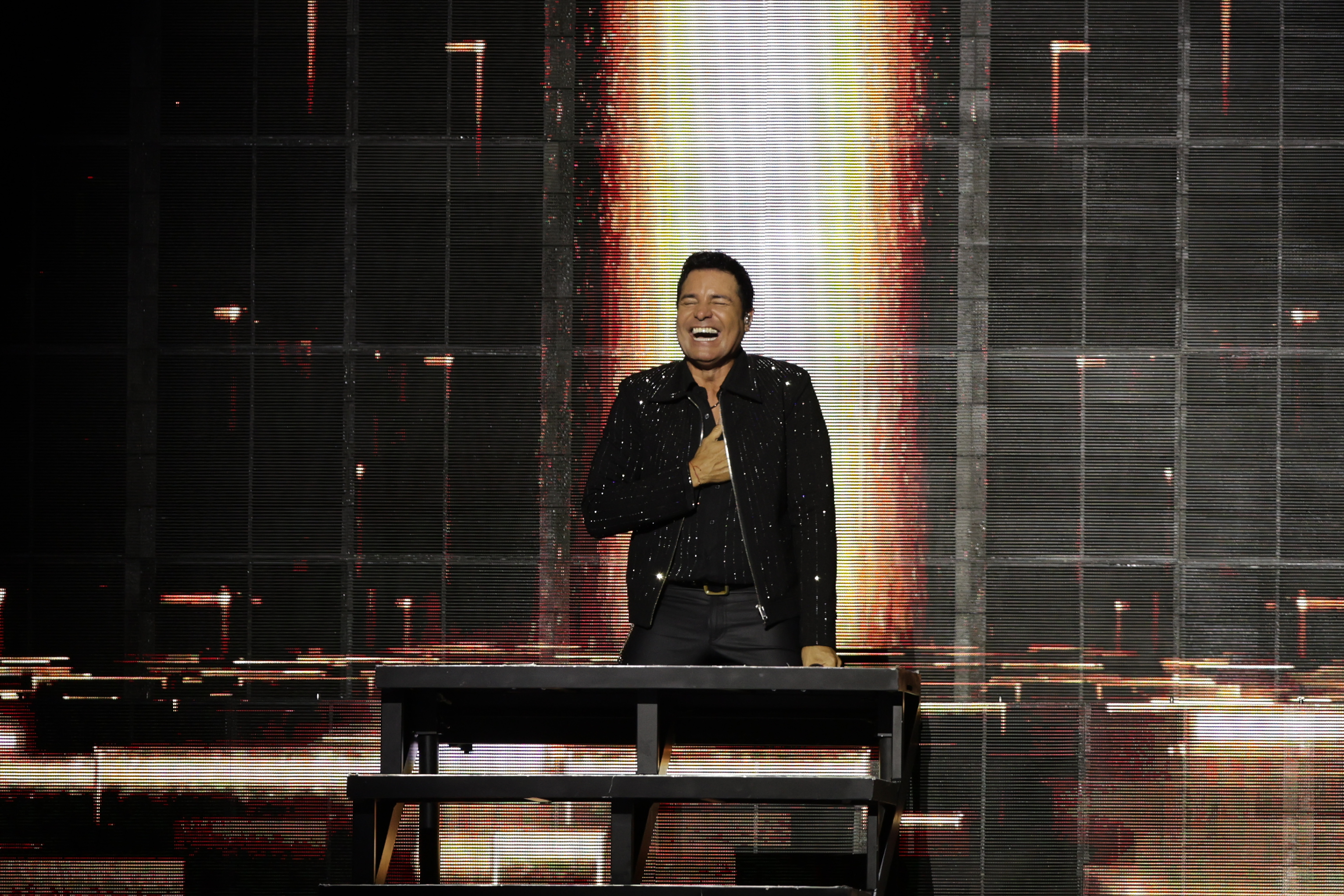 The Puerto Rican idol captivated thousands of fans at the Movistar Arena with his charisma and greatest hits Buenos Aires, Argentina – February 26, 2026: Puerto Rican singer Chayanne performed for the sec...