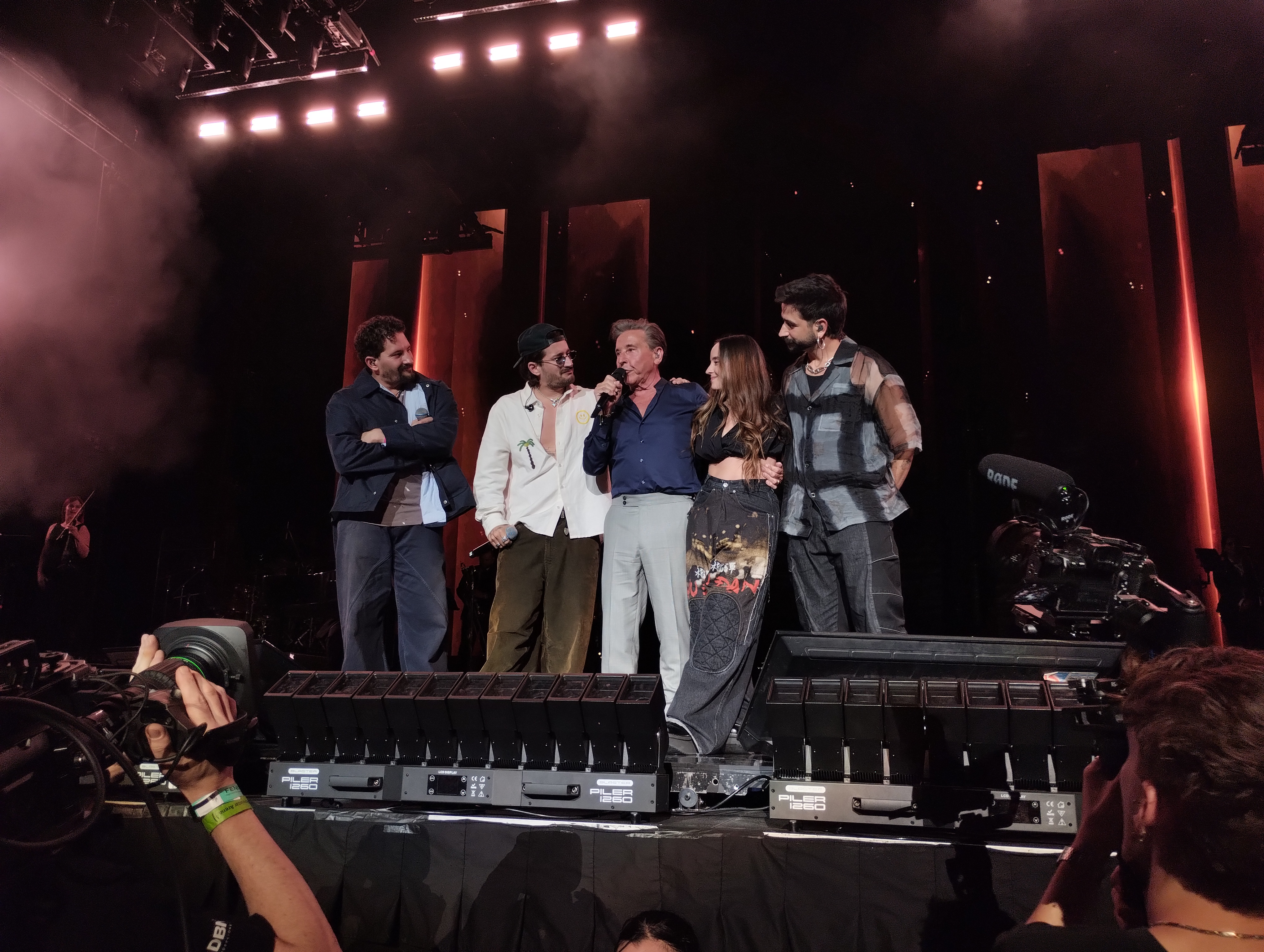 The romantic idol sold out in Buenos Aires and surprised the audience alongside Evaluna, Mau, Ricky, and Camilo on stage Buenos Aires, Argentina – February 21, 2026: Ricardo Montaner captivated a packed Movistar Aren...