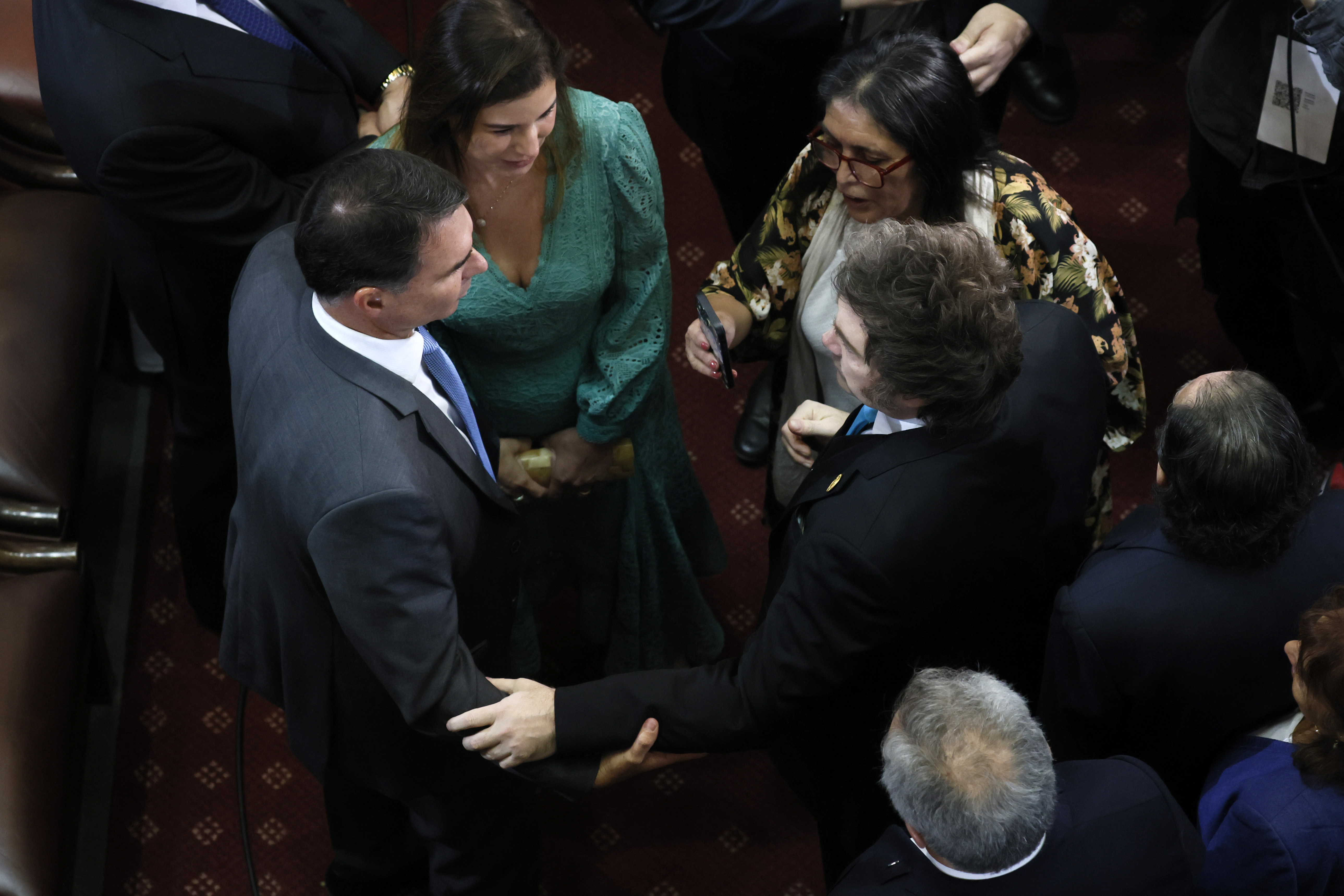 In a historic ceremony at the National Congress in Valparaíso, the outgoing leader transferred the presidential sash to the new President of Chile Chile-Gabriel Boric hands over power to José Antonio Kast In a historic ceremony at the National Congress in Valparaíso, the outgoing leader transferred the presidential sash to the new President of Chile Valparaiso, Chile – March 11, 2026: Argentine President Javier Milei (Down) present at the presidential inauguration ceremony. The arrival of these international figures at the Hall of Honor highlighted the day's diplomatic agenda at the National Congress. (Photo: Sebastian Cisternas/Aton Chile/UNAR AGENCY)