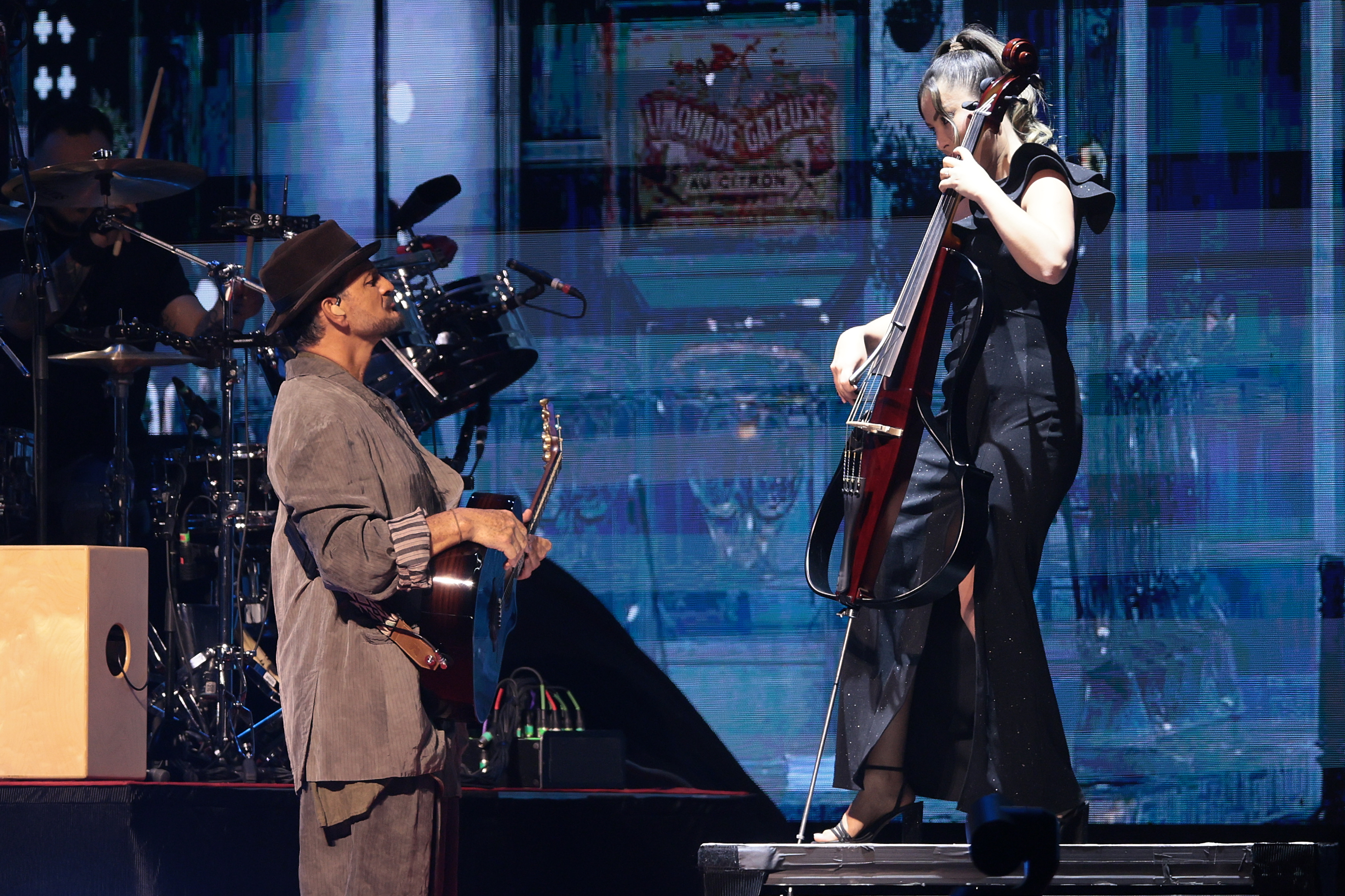 The Guatemalan singer-songwriter broke an absolute record for consecutive performances in Buenos Aires with fully sold-out shows Buenos Aires, Argentina – May 1, 2026: Artist Ricardo Arjona began his historic run of 14 consecutive concerts at the...