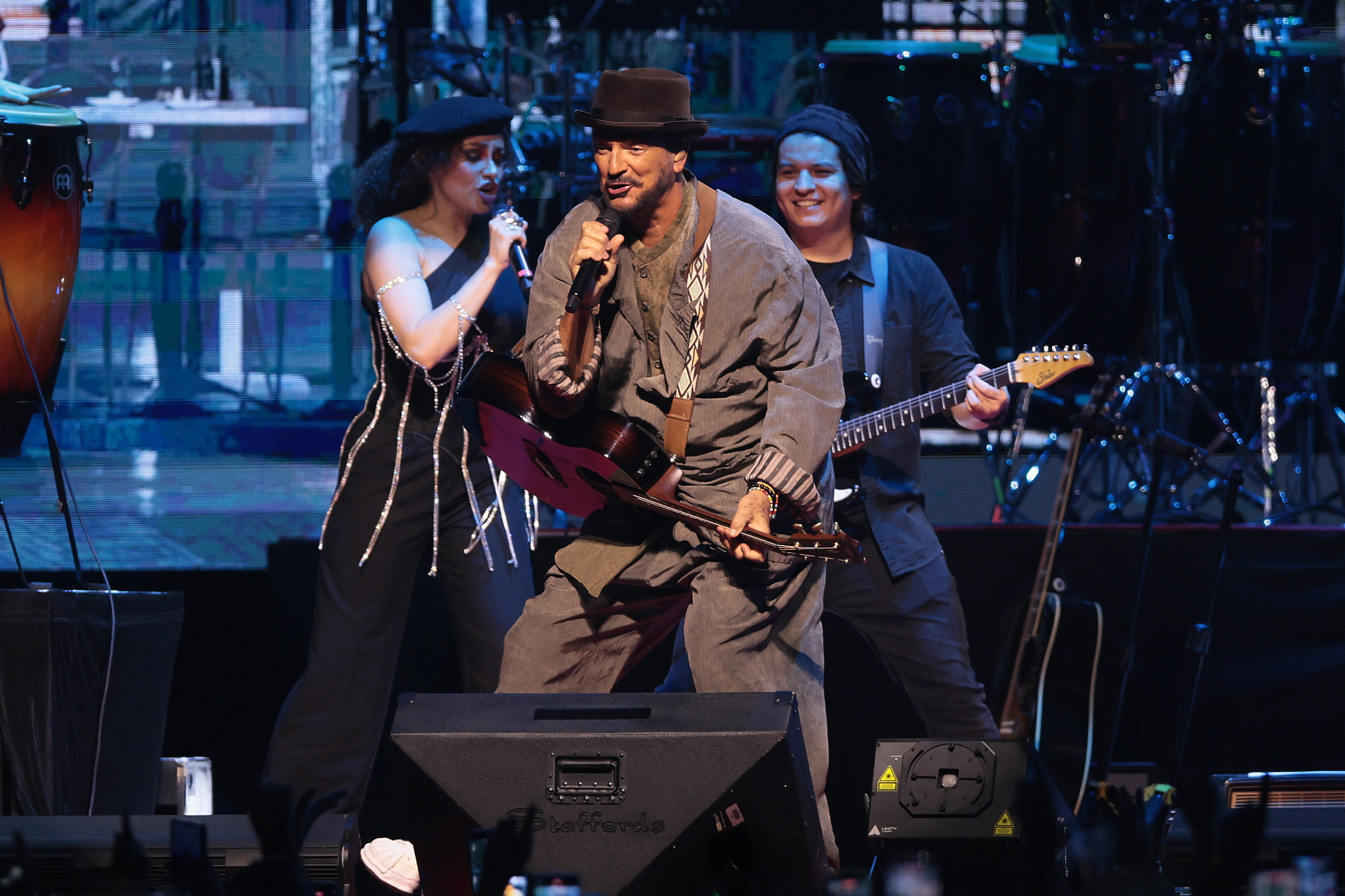 The Guatemalan singer-songwriter broke an absolute record for consecutive performances in Buenos Aires with fully sold-out shows Buenos Aires, Argentina – May 1, 2026: Artist Ricardo Arjona began his historic run of 14 consecutive concerts at the...