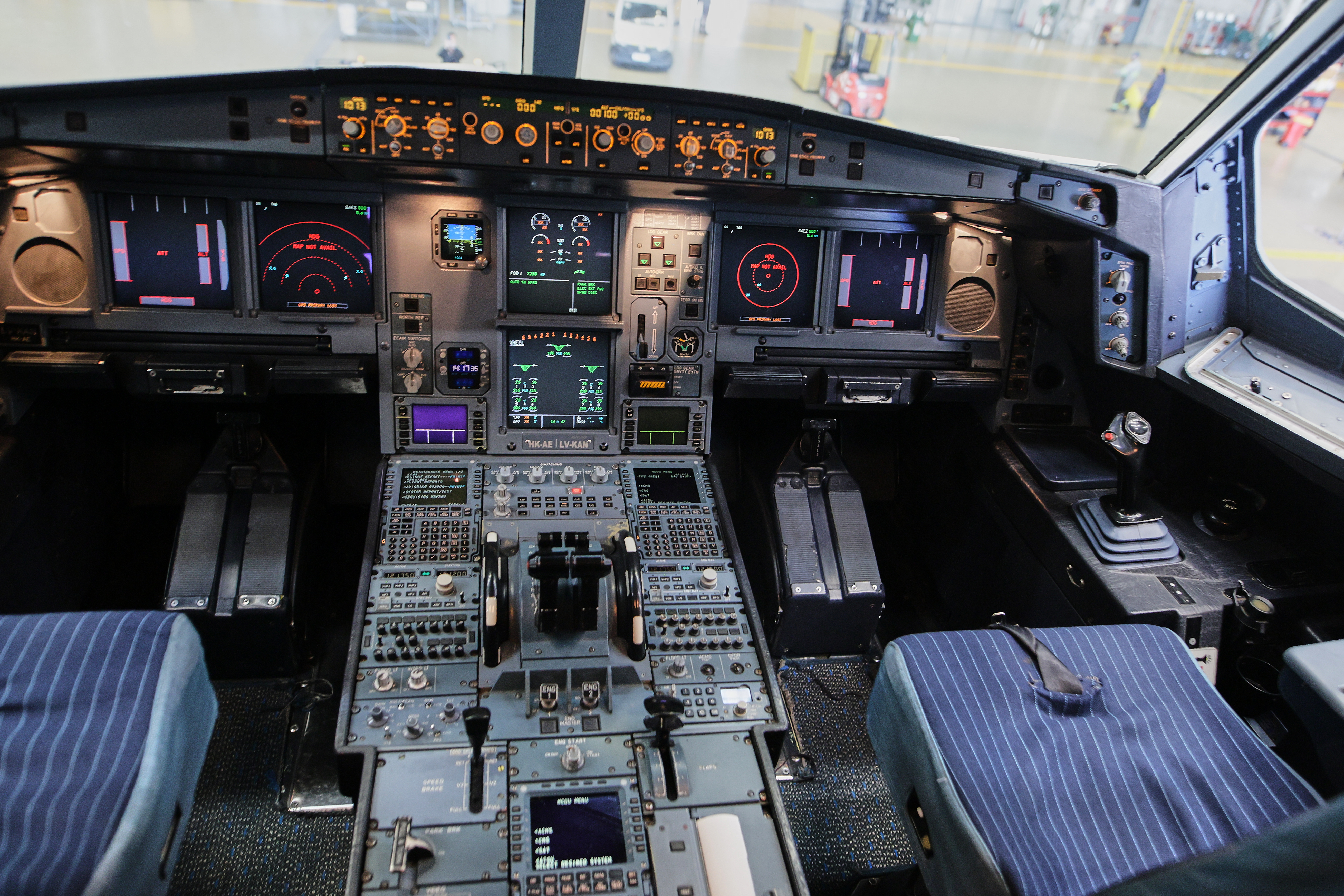 MARF8665 ARGENTINA-AFA presenta avión para la selección de futbol MARF8665